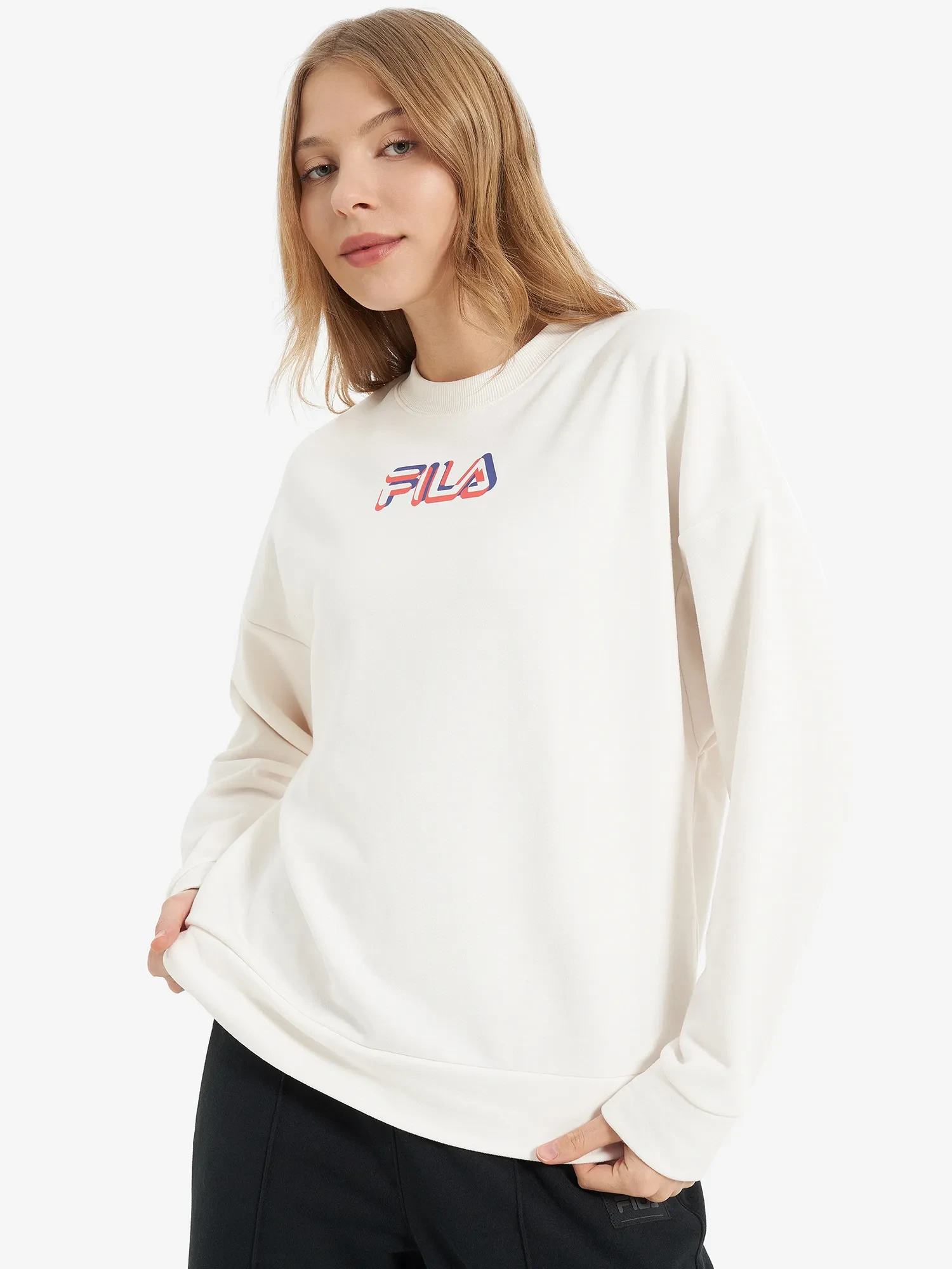 Світшот женский оверсайз FILA Світшот женский оверсайз FILA